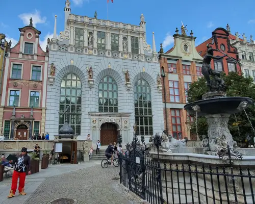 Gdańsk Dwór Artusa i Pomnik Neptuna